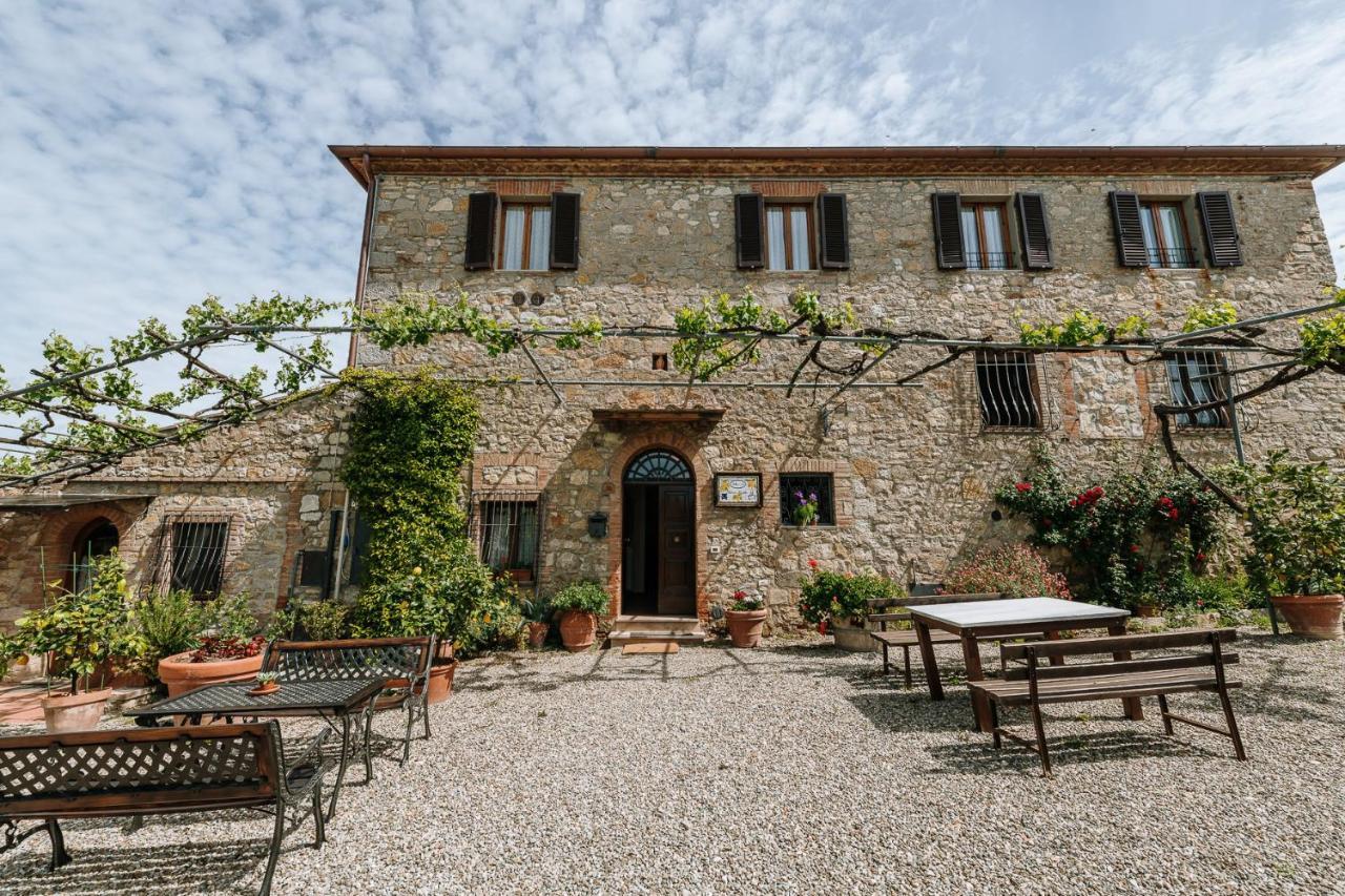 Borgo Villa A Sesta San Gusme Luaran gambar