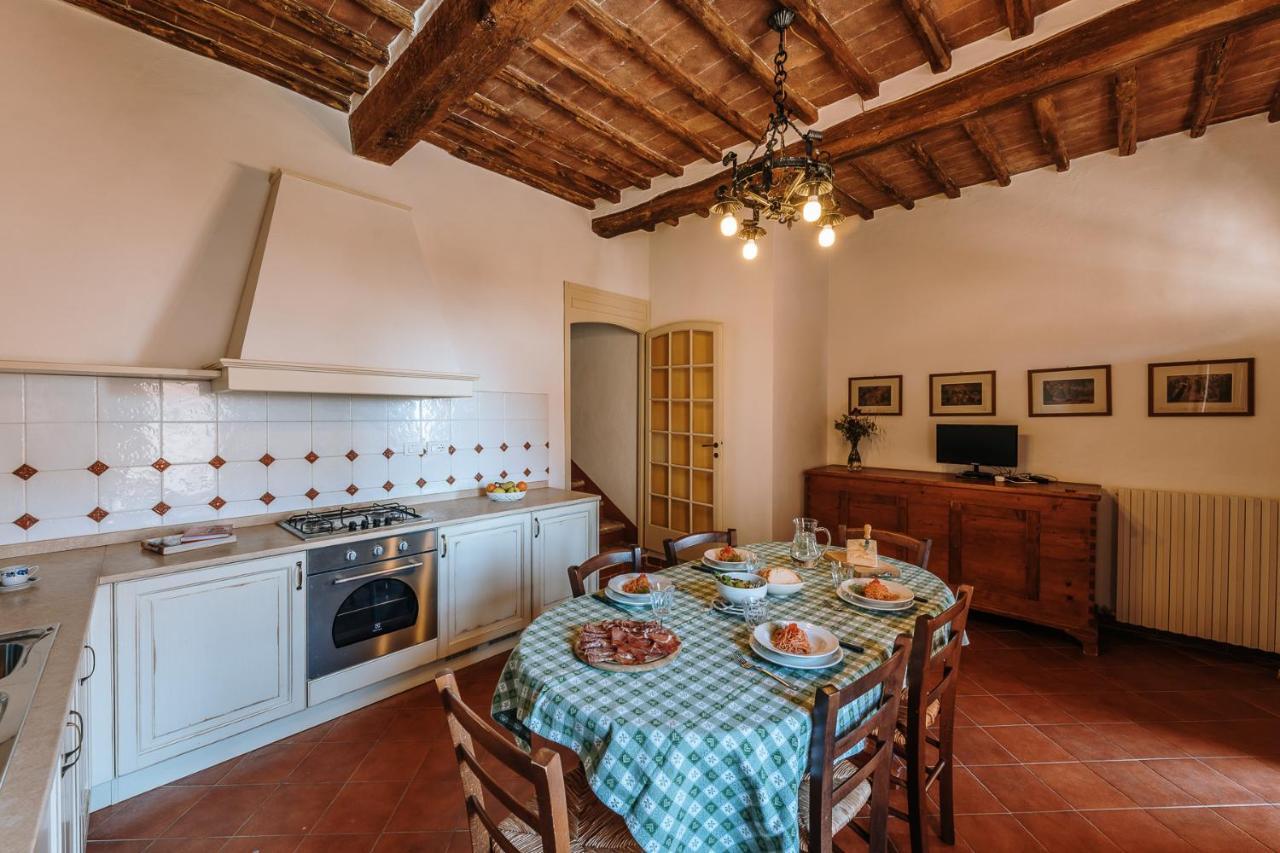 Borgo Villa A Sesta San Gusme Luaran gambar