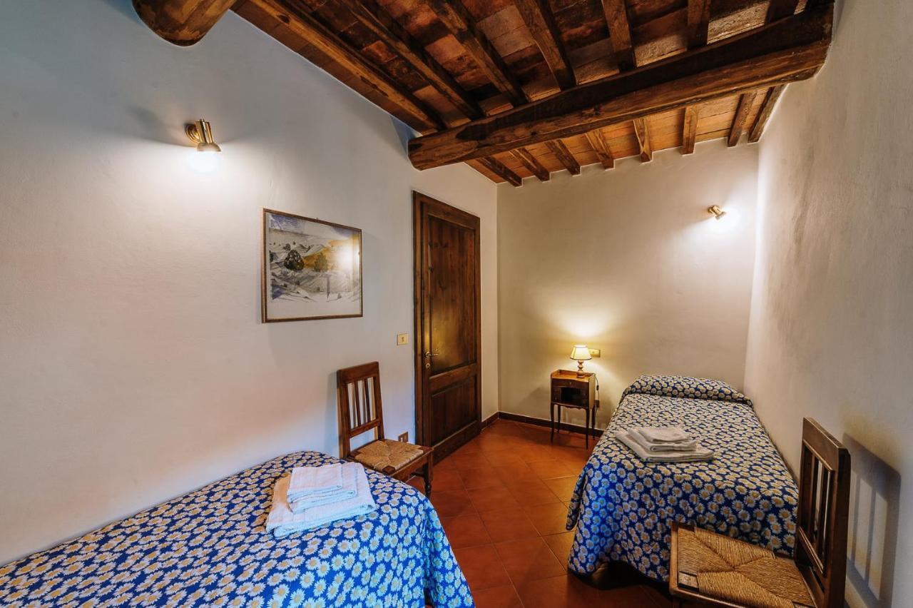 Borgo Villa A Sesta San Gusme Luaran gambar